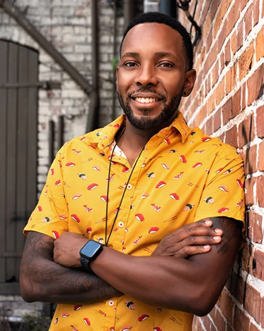 Juliet Romeo Photography Black Man in Yellow Shirt 375x470